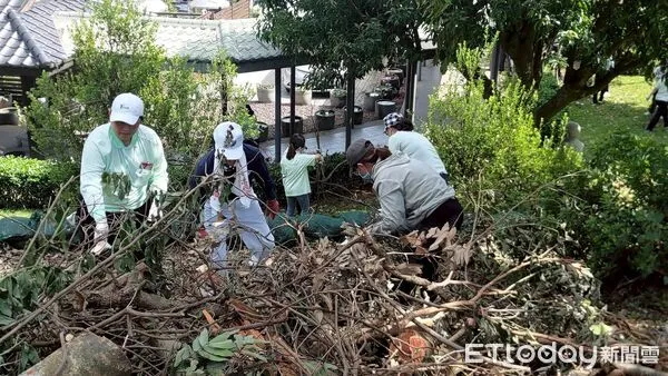 ▲▼  大林慈濟醫院25周年院慶 關懷丹娜絲風災受災鄉親   。（圖／大林慈濟醫院提供）