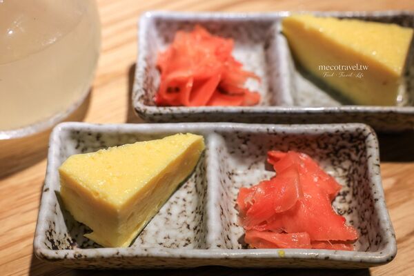 ▲▼板前屋炭烤鰻魚飯。（圖／部落客陳小可的吃喝玩樂授權提供）