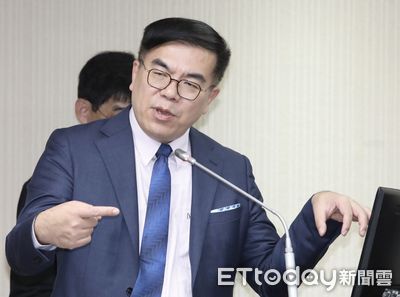 堰塞湖溢流砂土2千萬立方公尺　環境部：淤泥無毒、設6處暫置場