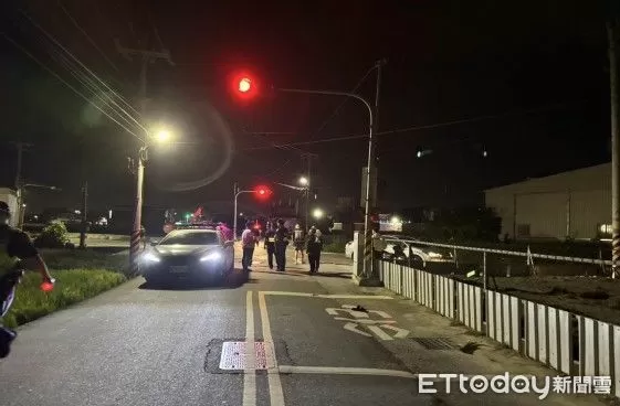 ▲彰化母女騎車雙載行經閃黃閃紅燈路口遭撞飛，女兒搶救7天傷重死亡。（資料圖／民眾提供）