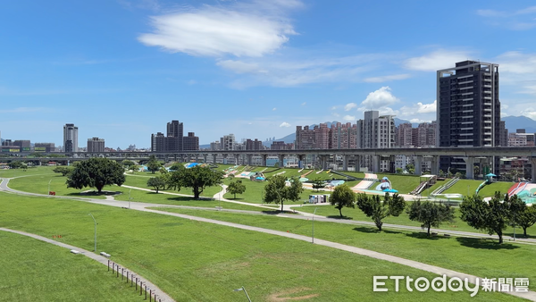▲▼新北大都會公園,新北大橋。（圖／記者姜國輝攝）