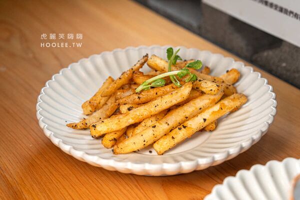 ▲▼翎羽軒拉麵。（圖／部落客虎麗笑嗨嗨授權提供）