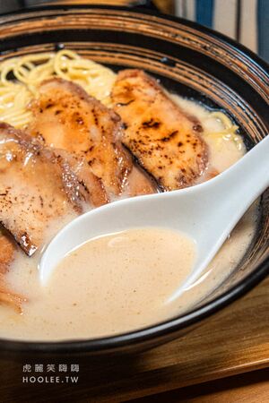 ▲▼翎羽軒拉麵。（圖／部落客虎麗笑嗨嗨授權提供）