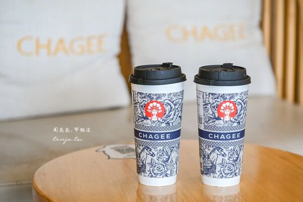▲▼CHAGEE 霸王茶姬 馬來西亞最大水上漂浮屋門市。（圖／部落客周花花授權提供）