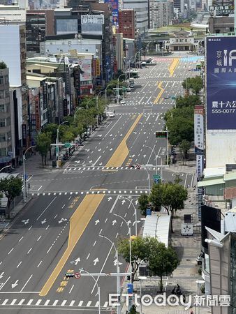 ▲▼敵導彈攻擊南部！高雄防空演習街道全淨空　實地演練戰災搶救。（圖／記者吳世龍攝）