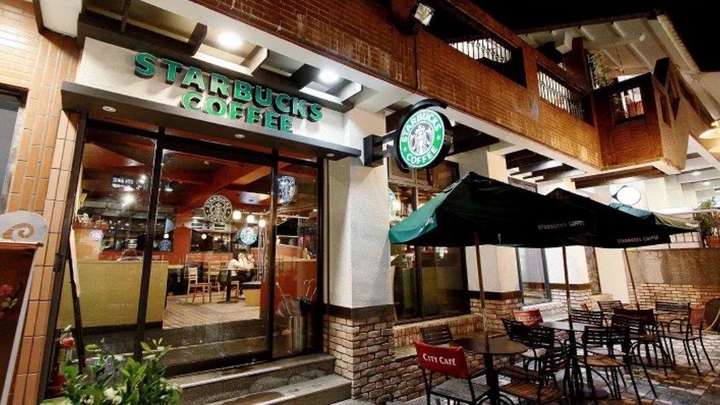 ▲▼清境農場星巴克。（圖／翻攝臉書／陳維林）