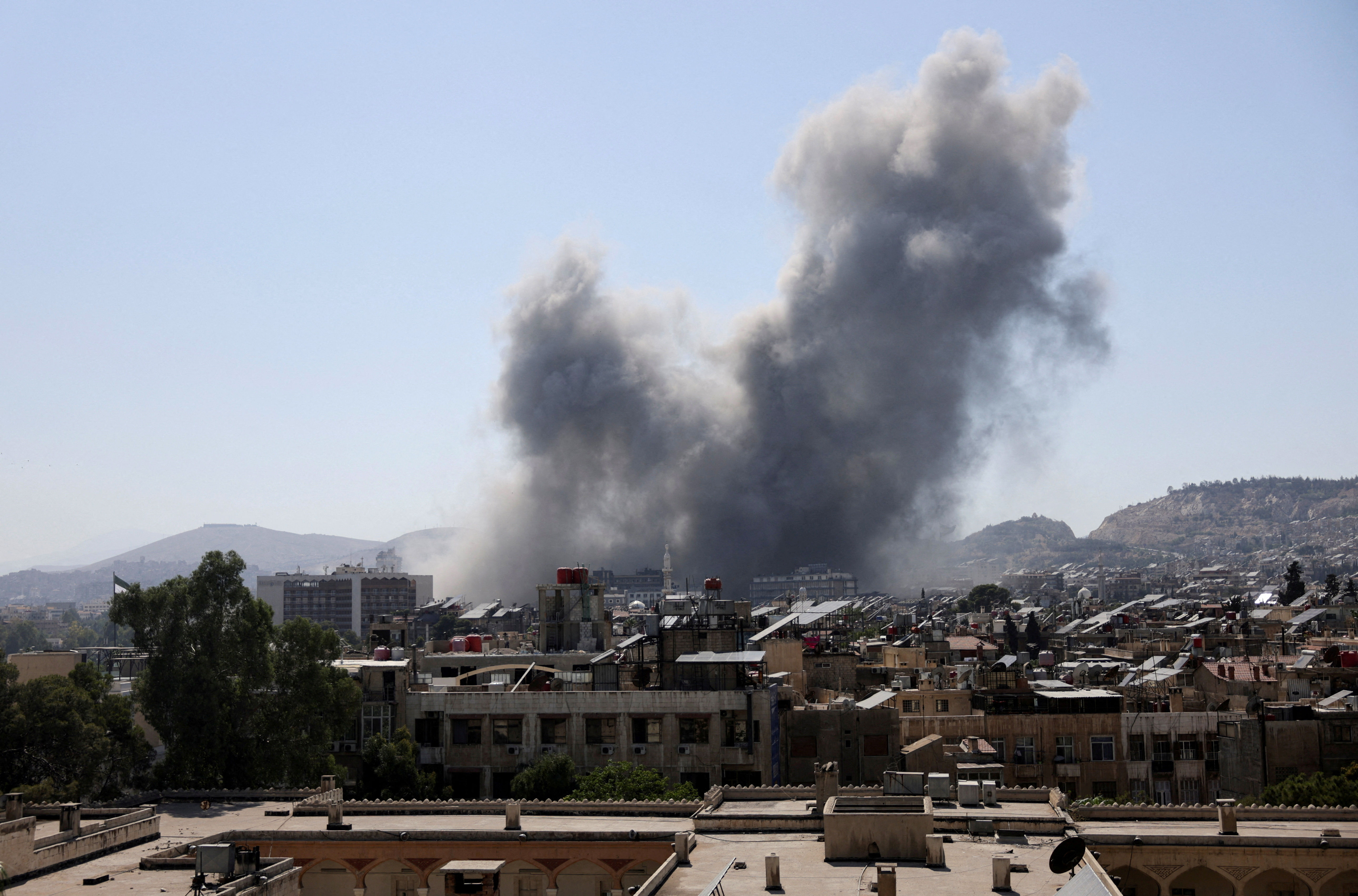 ▲以色列空襲敘利亞首都大馬士革。（圖／路透）