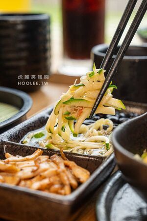 ▲▼久町日式庭院定食。（圖／部落客虎麗笑嗨嗨授權提供）