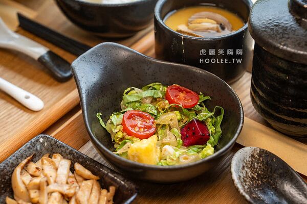 ▲▼久町日式庭院定食。（圖／部落客虎麗笑嗨嗨授權提供）