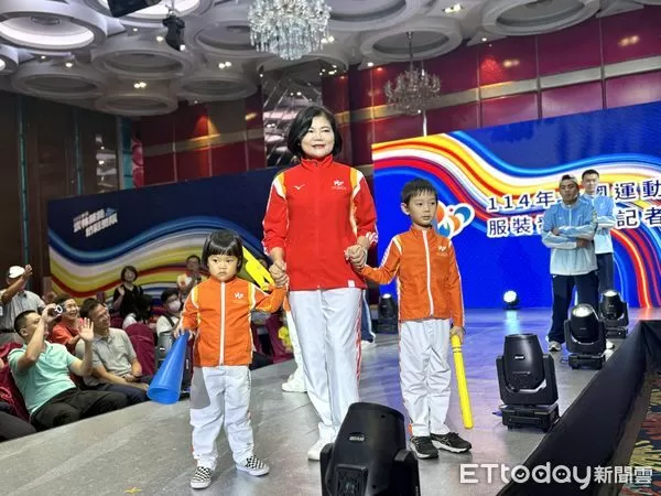 ▲雲林縣政府今日舉辦「114全國運動會服裝發表暨記者會」，公開亮相雲林縣代表隊、裁判、貴賓、工作人員與志工專屬服裝。（圖／記者游瓊華翻攝）