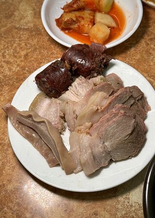 ▲▼新昌湯飯本店。（圖／部落客小虎食夢網授權提供）
