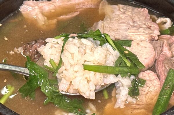 ▲▼新昌湯飯本店。（圖／部落客小虎食夢網授權提供）