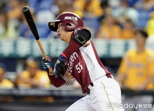 ▲▼ 曾冠傑            。（圖／樂天桃猿提供）