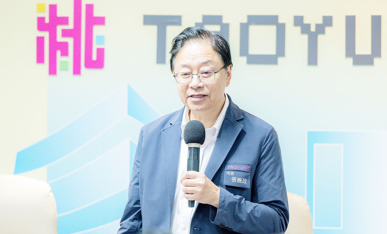 拉拉山水蜜桃產量增兩成　張善政邀市民支持在地農產