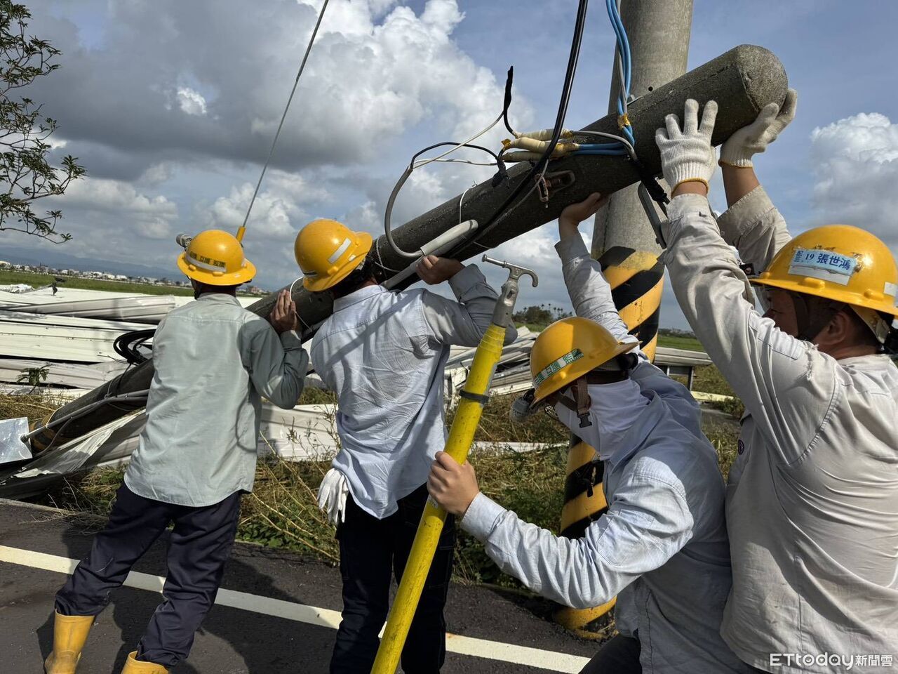 台電新營區處搶修進度破99.9%　今晚10時前台南全面恢復民生用電