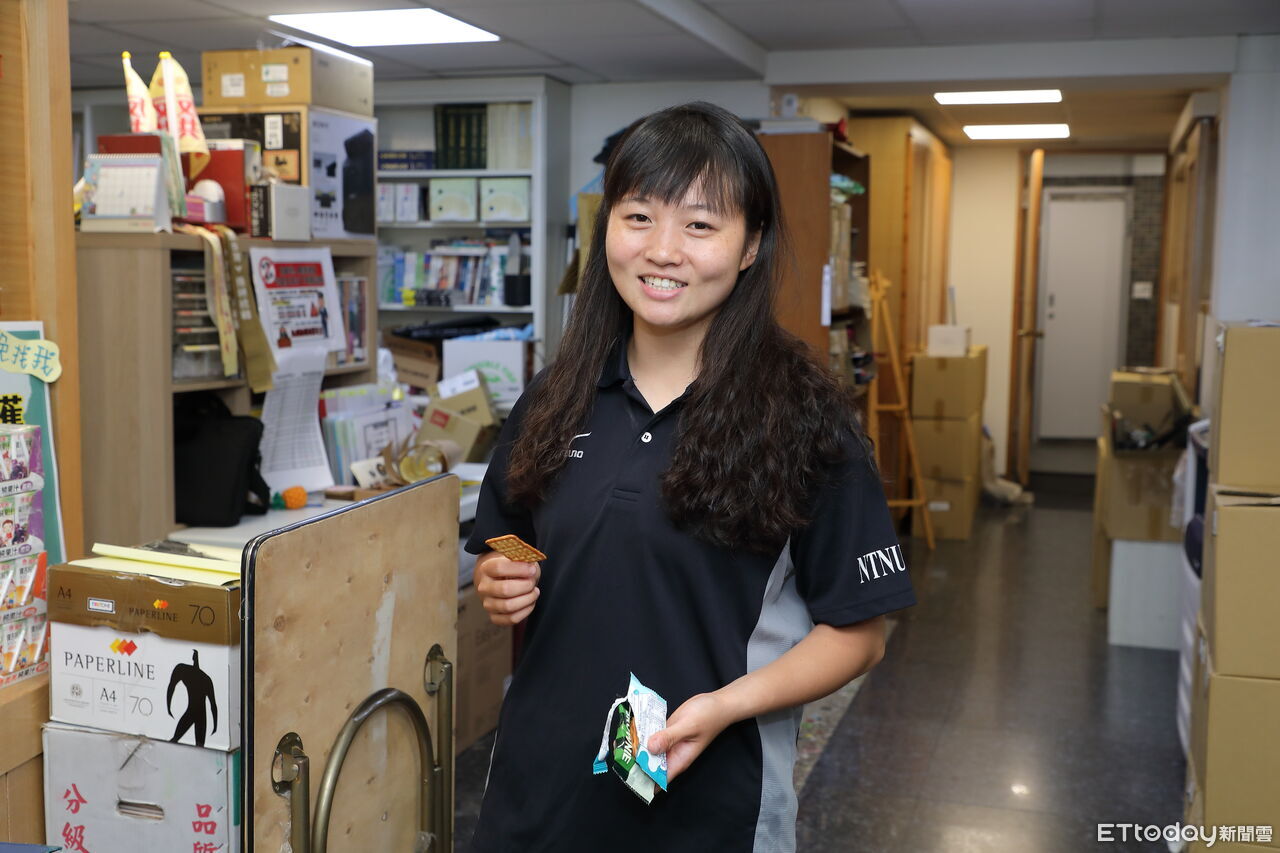 女學生被逼抽血「還在講幹話」！律師怒轟教授劉錦璋：請立刻道歉