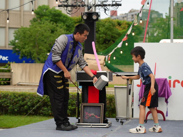 天馬城邦「Recircus移動綠劇場」登場！永續馬戲點亮新北兒藝節（圖／新北市政府文化局提供）