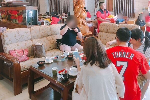 ▲▼鄉親養生館。（圖／部落客飛天璇的口袋授權提供）