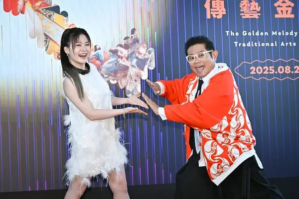 ▲楊小黎(左起)、許效舜與柯大堡出席傳藝金曲獎記者會。（圖／三立提供）