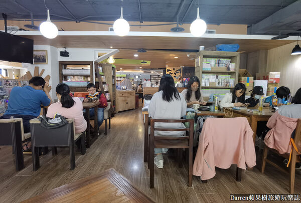▲▼沐茶閱讀咖啡館。（圖／部落客Darren蘋果樹旅遊玩樂誌授權提供）