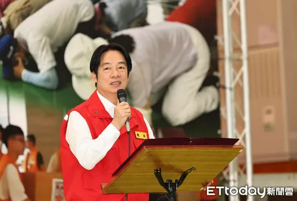 ▲▼總統賴清德視導戰時急救站及災民收容救濟站開設演練,賴清德             。（圖／記者徐文彬攝）