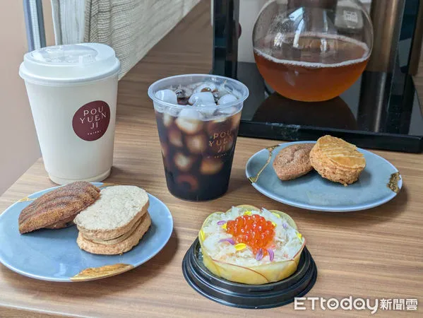 ▲寶元紀首間藏茶外帶店落腳台北　11款聯名甜點8/31前限量供應。（圖／記者黃士原攝）