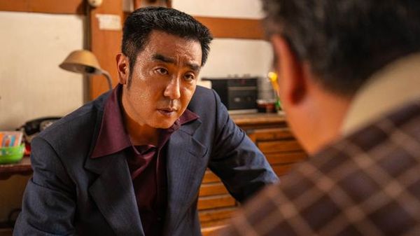 ▲▼柳承龍找「圈內侄子」泡澡堂：什麼都看光了　大手筆請客靈魂伴侶。（圖／Disney+提供）