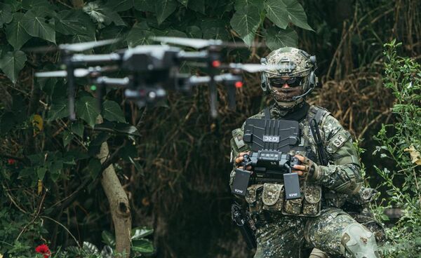▲▼已配發三軍部隊的「微型無人機」，在本次漢光41號演習中亮相。（圖／軍聞社）
