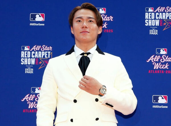 ▲ 錯過合照反成亮點　山本由伸被大谷等人「惡搞」反應超暖：Thank you!!!           。（圖／截自山本由伸IG））