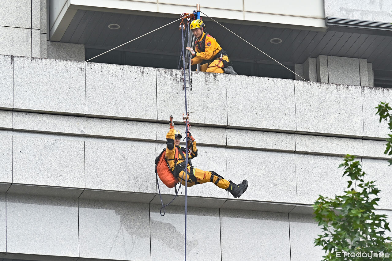 圖／模擬無人機攻擊中華電信　北市「城鎮韌性演習」納勸離直播主