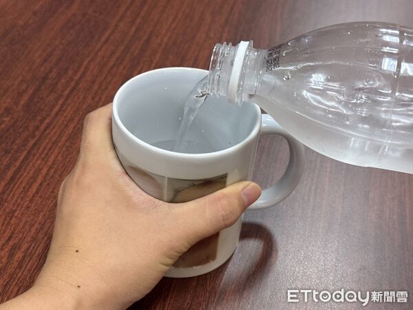 ▲▼ 台中一名男子在工地上班時，因補水不足差點喪命  。（圖／記者鄧木卿翻攝）