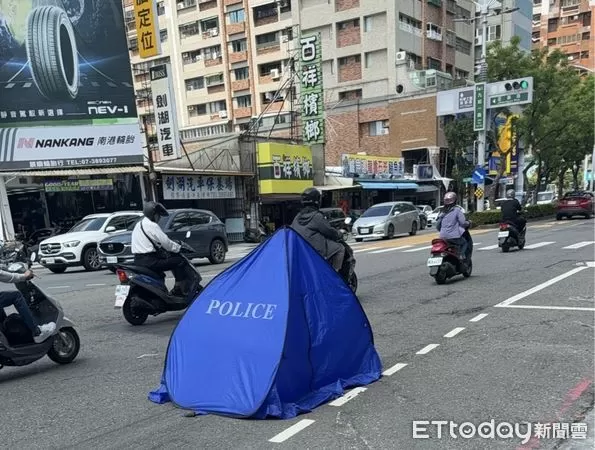 ▲高雄市三民區今日上午發生一起死亡車禍。（圖／記者許宥孺翻攝）
