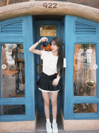 ▲▼Dora,樂天,洪葳。（圖／翻攝Instagram／dodo.ra_h）