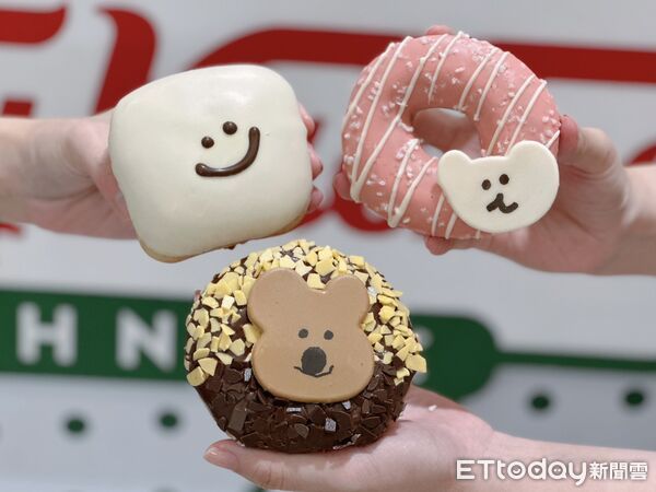 ▲▼Krispy Kreme聯名DINOTAENG。（圖／記者蕭筠攝）