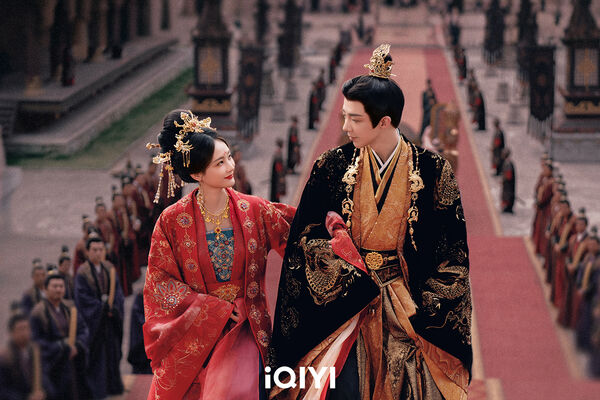 ▲《書卷一夢》由李一桐與劉宇寧主演。（圖／iQIYI愛奇藝國際版提供）