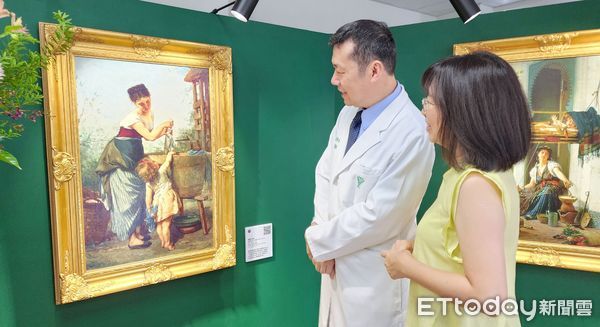 ▲奇美醫院啟用「奇美貼心角」，由奇美博物館策展畫作，打造兼具藝術與療癒氛圍的空橋廊道。（記者林東良翻攝，下同）