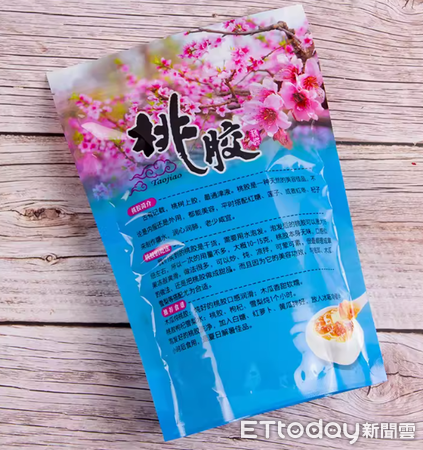 ▲桃膠又被稱為平民燕窩，是衛福部認列的中藥材。（圖／記者許宥孺翻攝）