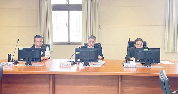 ▲桃園地檢署今天下午舉行立委選舉罷免查察期前策略會議，由檢察長戴文亮主持。（圖／桃園地檢署提供）