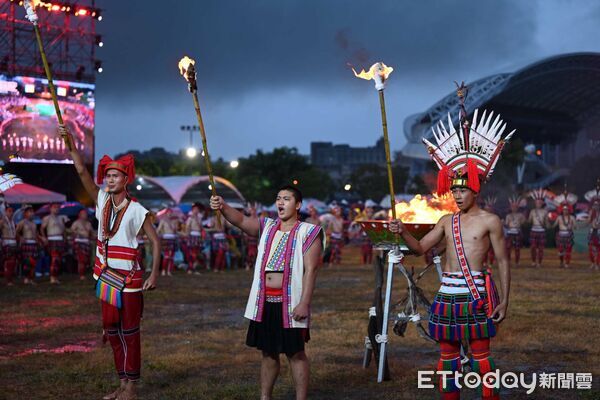 ▲▼太平洋南島聯合豐年節在花蓮德興大草坪盛大揭幕。（圖／花蓮縣政府提供，下同）