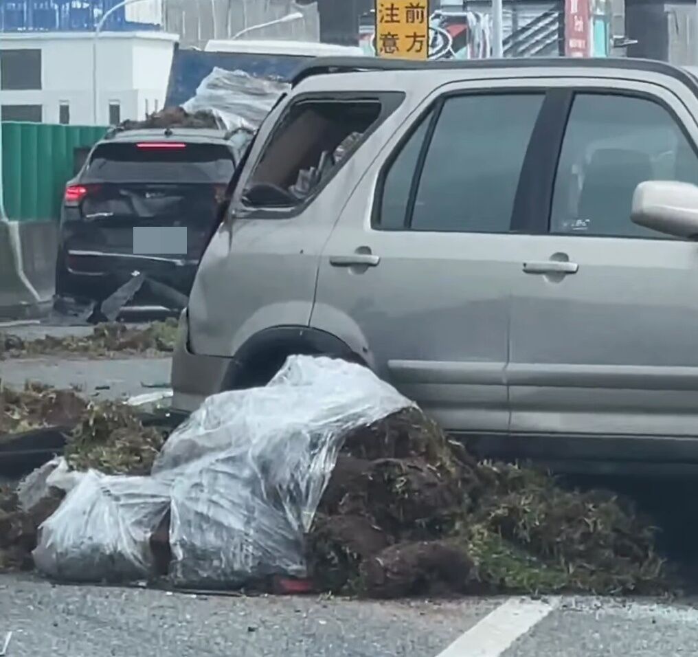 快訊／台74線太原匝道大貨車連撞4車　1歲男嬰頭部受傷急送醫