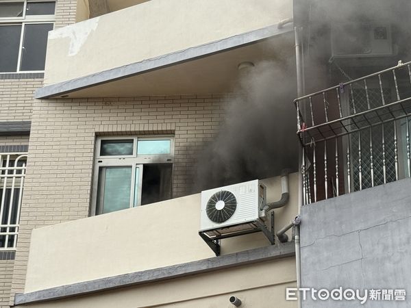 ▲▼ 金湖鎮小徑村莊一處連棟透天民宅今日中午發生火警   。（圖／記者林名揚翻攝）