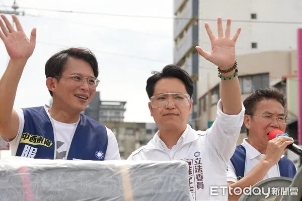 ▲台中罷免行動。（圖／記者游瓊華翻攝）