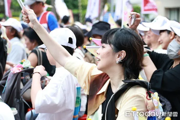 「護台大遶境大成功晚會」   。（圖／記者黃克翔攝）