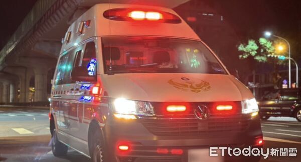 快訊／台中造勢晚會傳意外！86歲翁疑吃便當嗆到送醫不治
