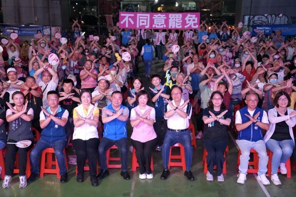 ▲桃園藍白大團結，賴香伶再為呂玉玲站台反罷。（圖／呂玉玲服務處提供）