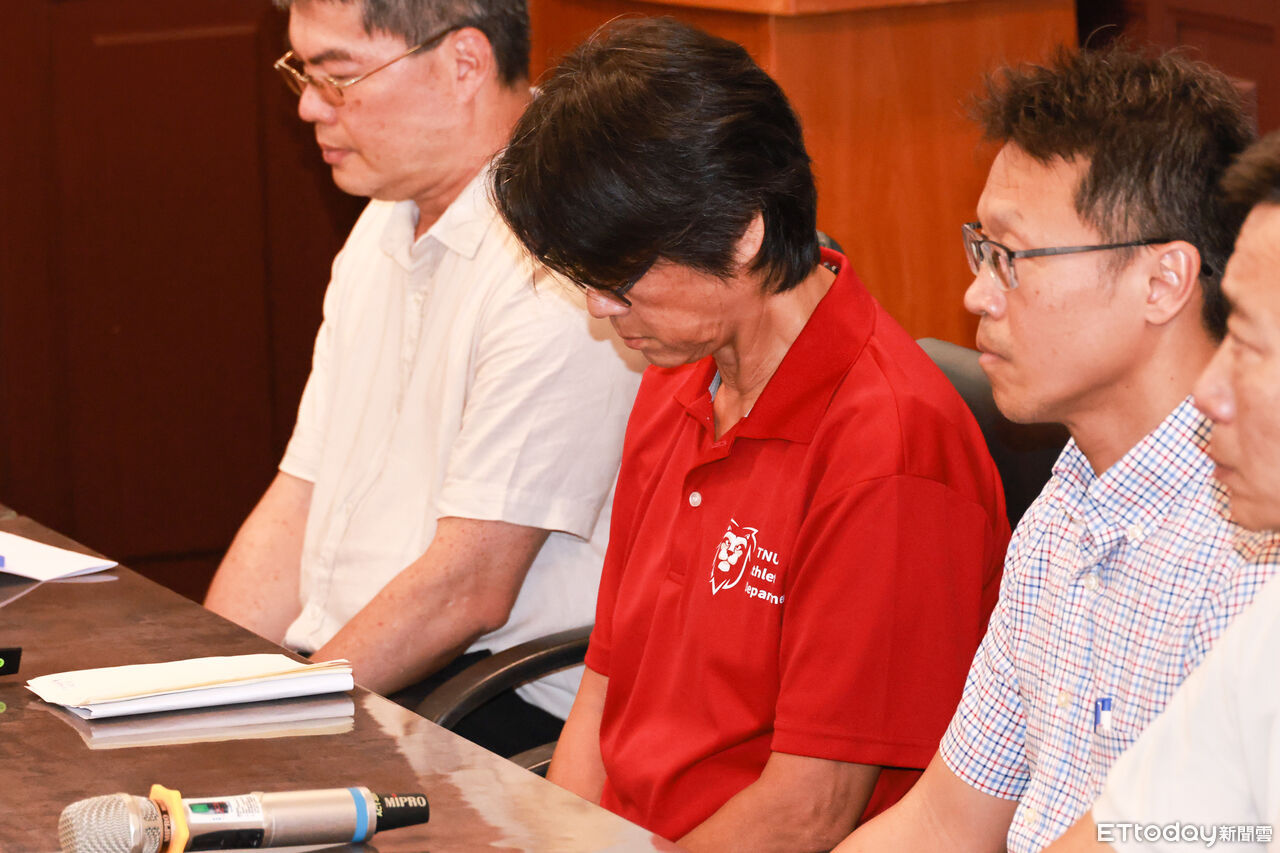 教練證恐撤銷　周台英沉默3秒「仍想繼續從事足球運動」！PTT罵翻