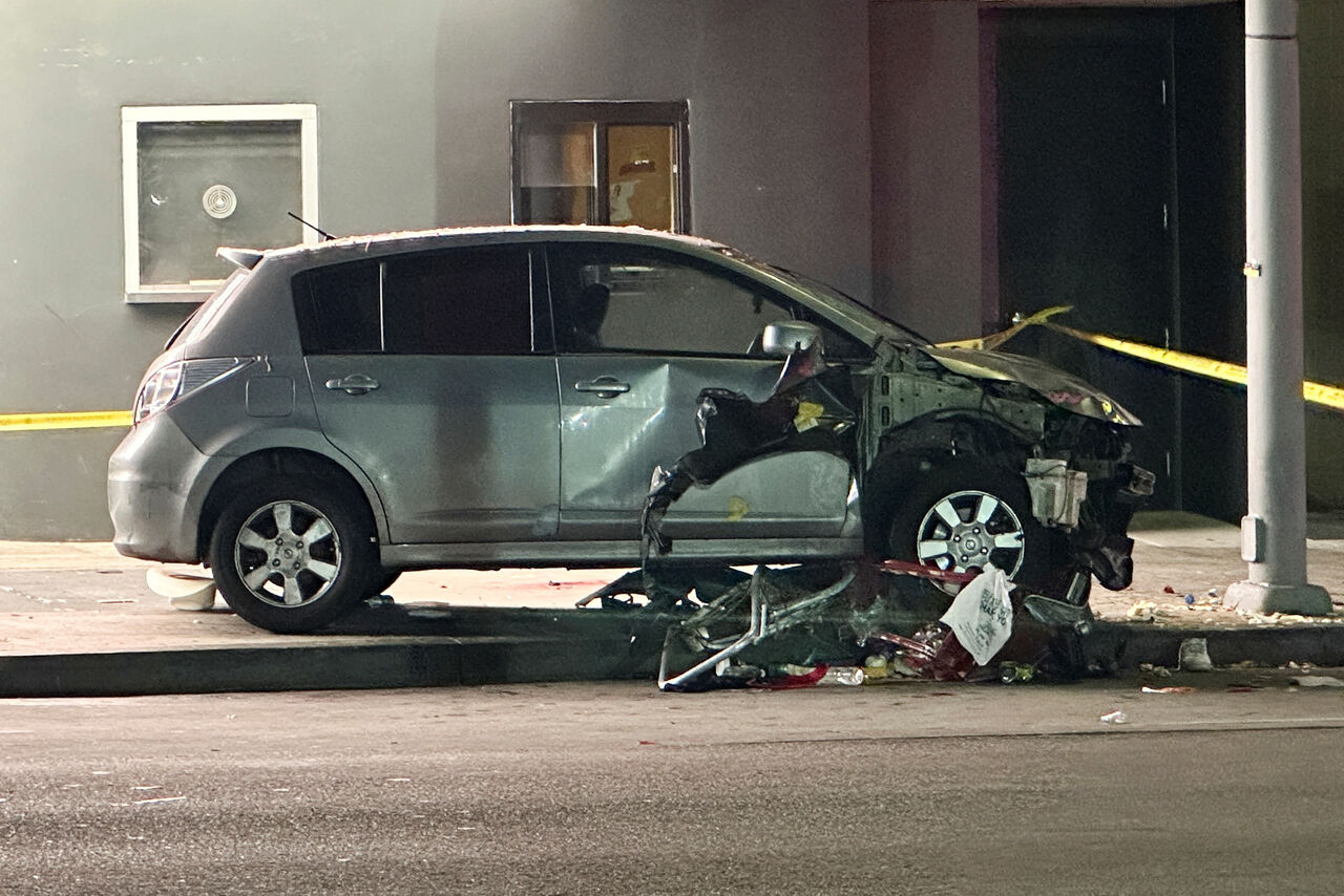 洛杉磯「汽車衝撞夜店人群」釀30傷！　肇事者中槍被拖下車圍毆