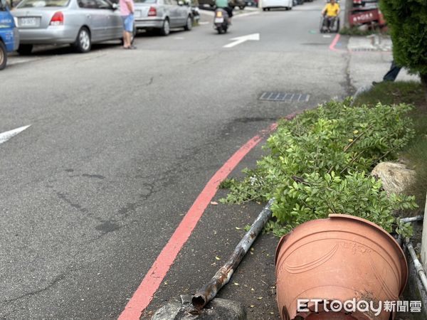 ▲台中一名白男去年毒駕撞死葉姓行人，被依殺人罪起訴，近日再延押2月。（圖／資料照，記者許權毅攝）
