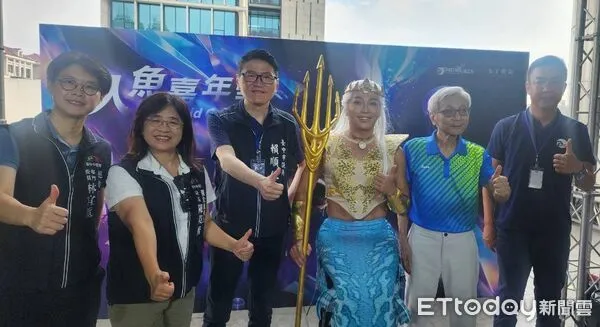 ▲台中美人魚嘉年華登場，邀請民眾免費看表現。（圖／記者游瓊華攝）