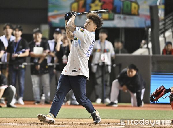 ▲ 2025中職明星賽全壘打大賽神秘嘉賓郭泓志。（圖／記者李毓康攝）